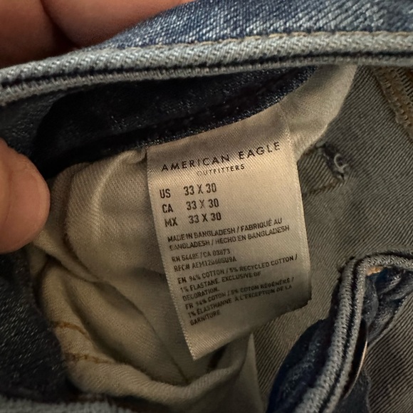 Men’s distressed jeans - Picture 2 of 2